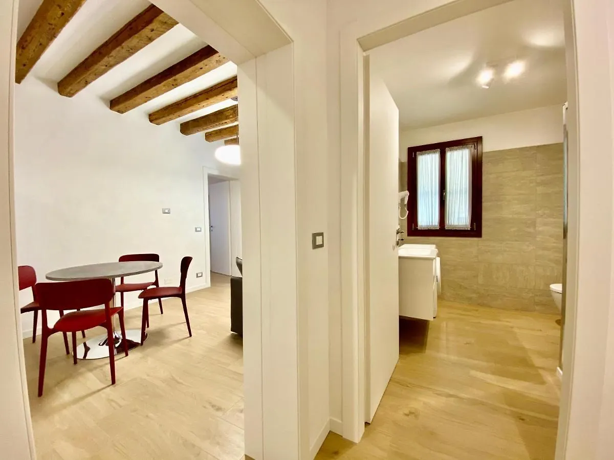 Suite House New Apartments Wi Fi Venice Island 0*,