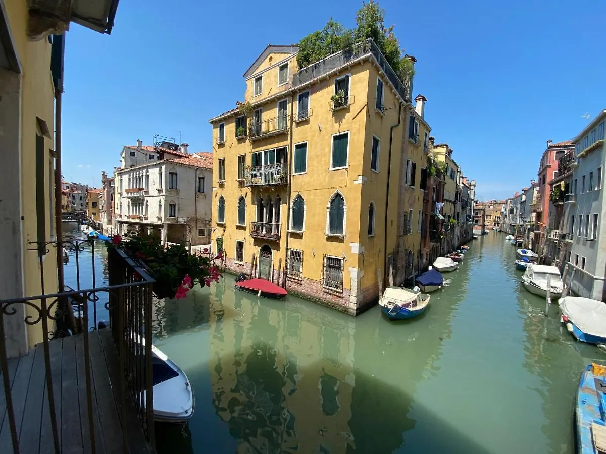 Suite House New Apartments Wi Fi Venice Island