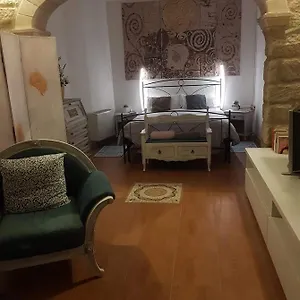 Lughera Bed & Breakfast Tula