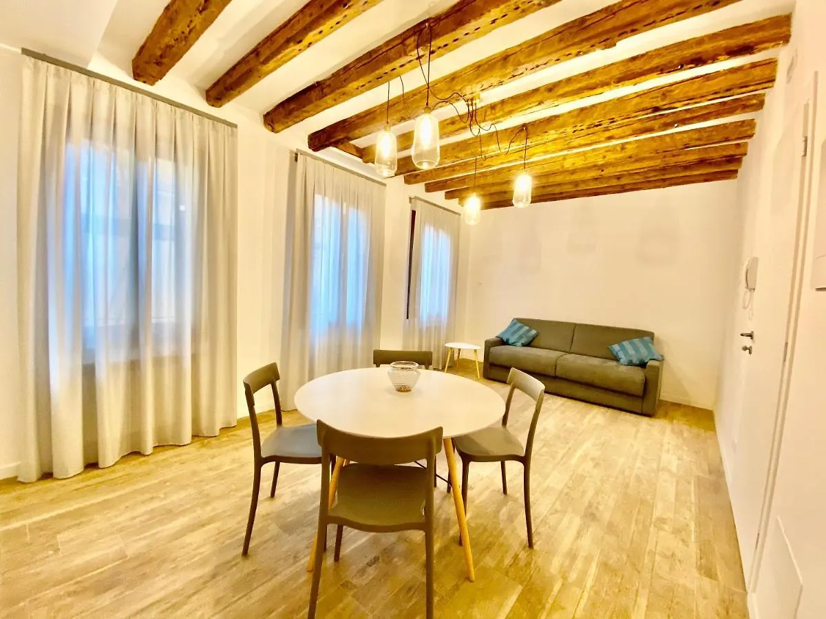 Suite House New Apartments Wi Fi Venice Island 0*,