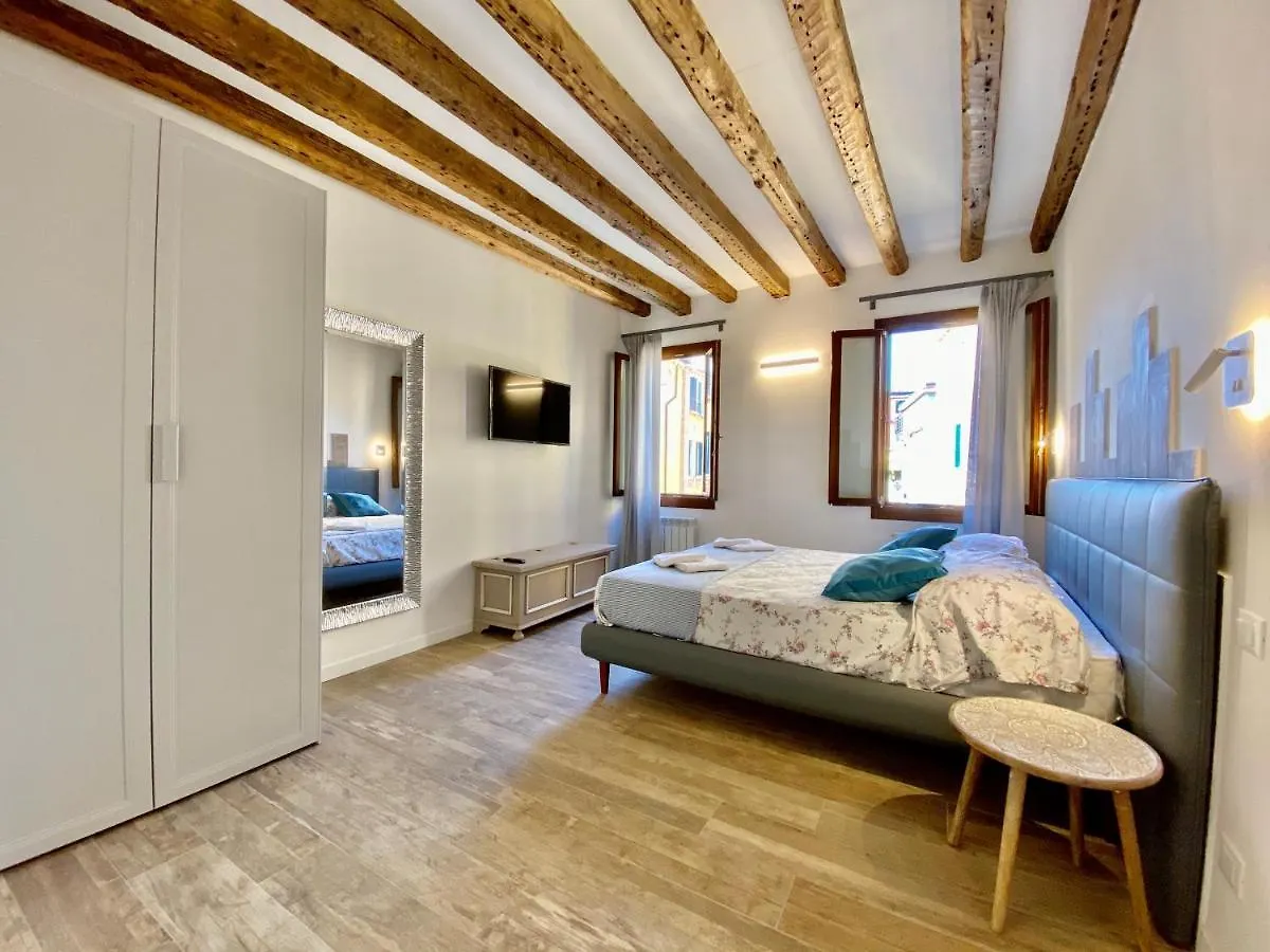 Suite House New Apartments Wi Fi Venice Island